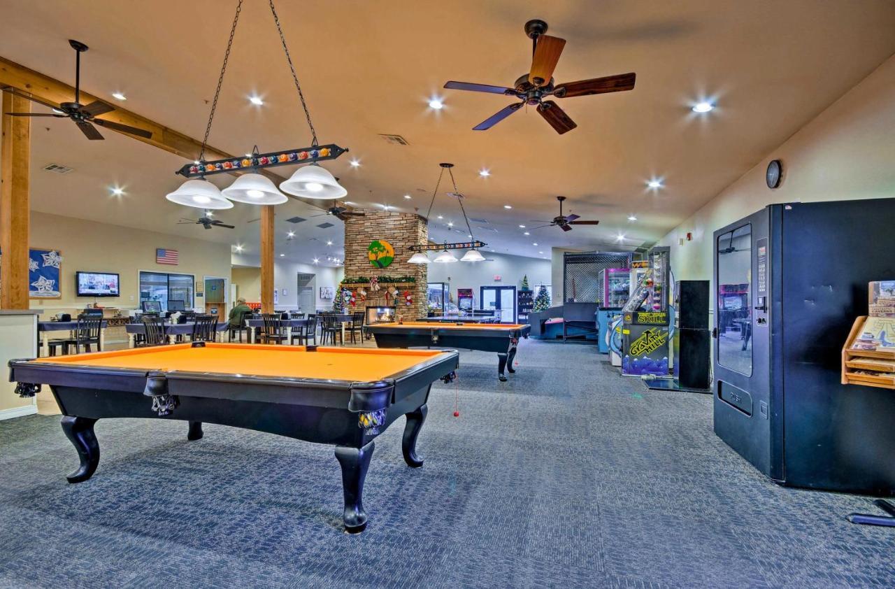 Cozy Top Floor 2Br Condo With View And Amenities!! Point Lookout Экстерьер фото