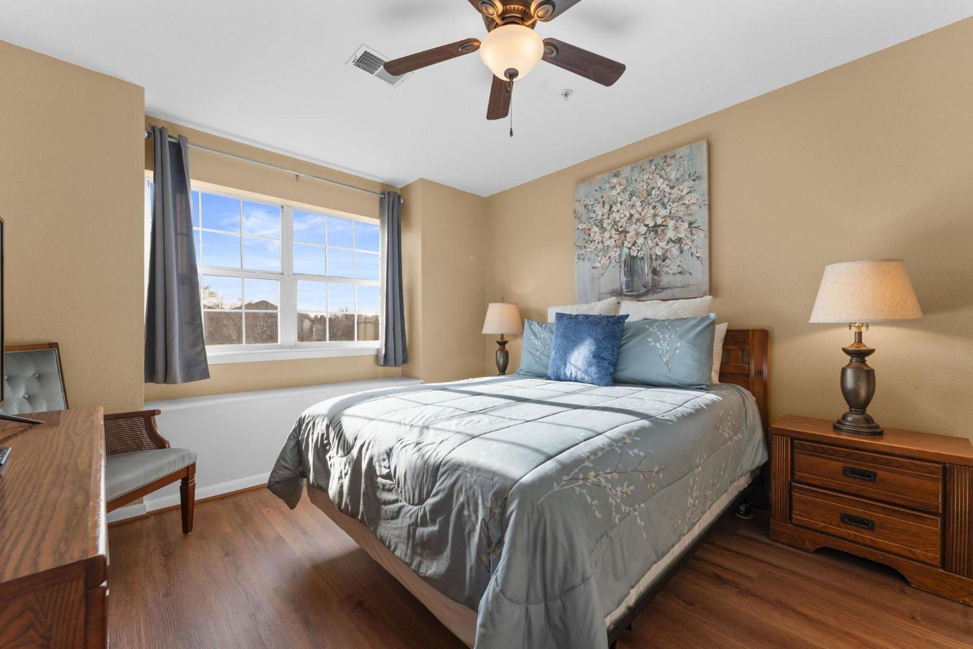 Cozy Top Floor 2Br Condo With View And Amenities!! Point Lookout Экстерьер фото